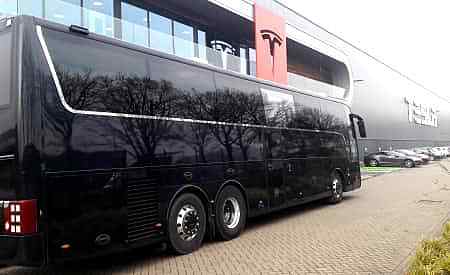 03 vipbus rental Den haag