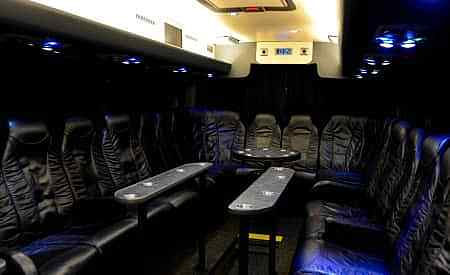 04 vipbus rental Tilburg