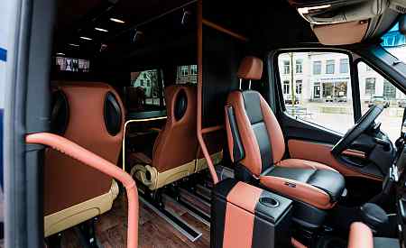 verhuur luxe busje met chauffeur