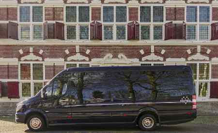 Vip bus huren schiphol Airport