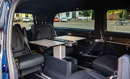 Mercedes EQV elektrisch personenbusje huren voor 5 personen