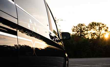 Mercedes EQV elektrisch personenbusje huren voor 5 personen