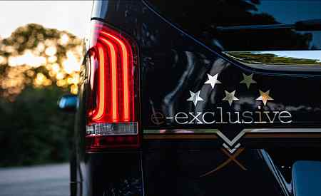 Mercedes EQV elektrisch personenbusje huren voor 5 personen