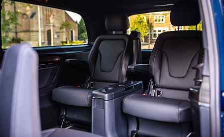 Mercedes EQV elektrisch personenbusje huren voor 5 personen