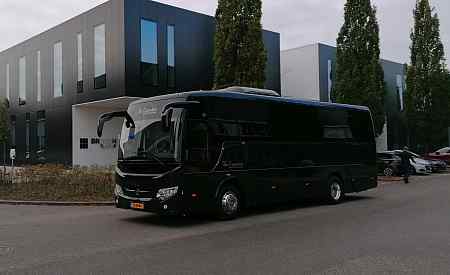 hire a luxury bus
