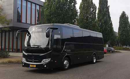 Luxury bus rental utrecht