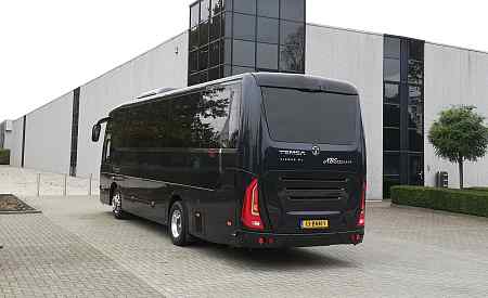 luxury minibus rental