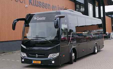 Luxury mini bus rental