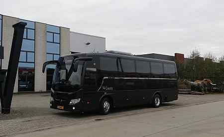 Hire a luxury bus in rotterdam