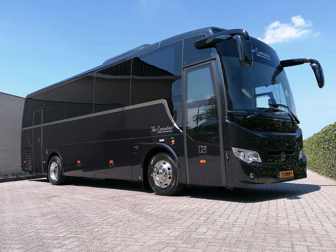 Luxe bus huren