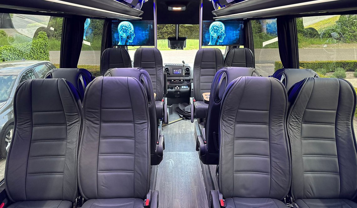 the prestige vip coach 2