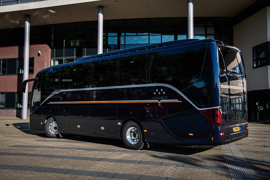 26 persoons luxe bus