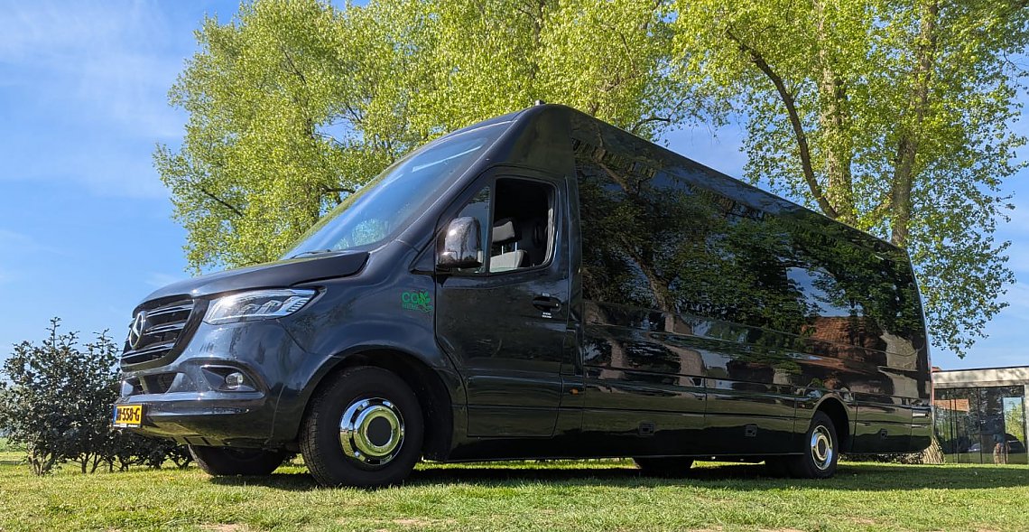 the prestige vip coach 1