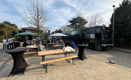 bbq bij luxe touringcar