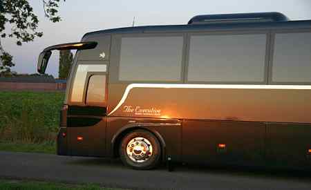 vipbus huren volendam