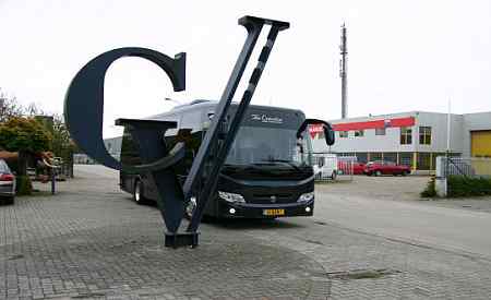 vip bus houten