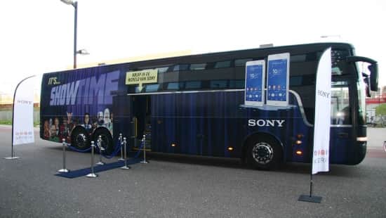 belettering branding bus