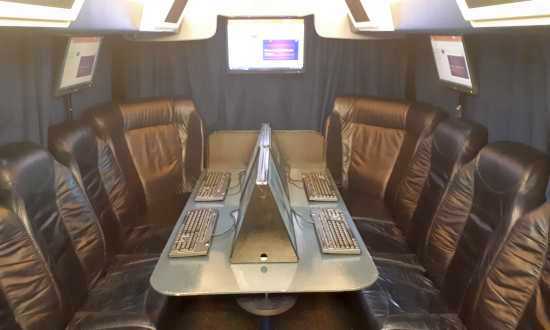 vipbus huren 26 persoons