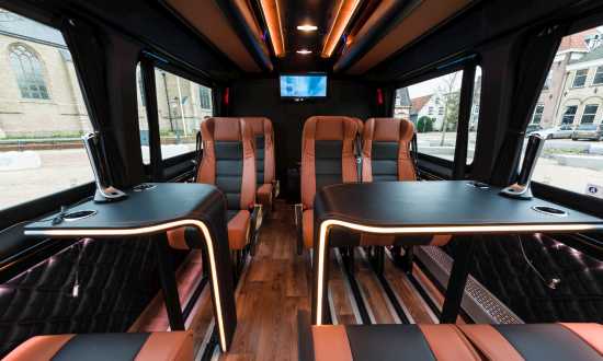 8 personen vipbus